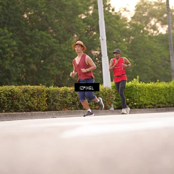 Runner Photo 6308075