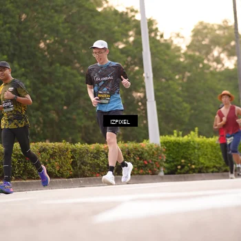 Runner Photo 6308084