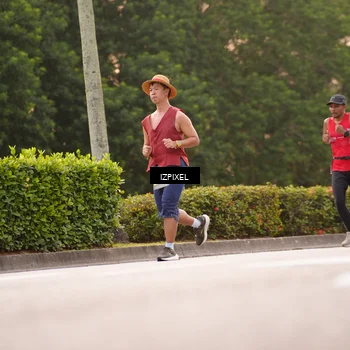 Runner Photo 6308249