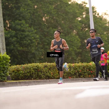 Runner Photo 6308352