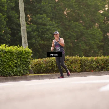 Runner Photo 6308569