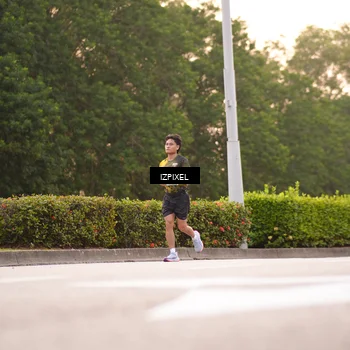 Runner Photo 6308629