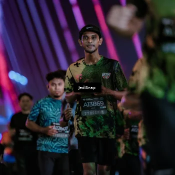 Runner Photo 6308635