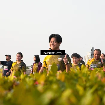 Runner Photo 6308649
