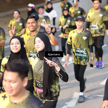 Runner Photo 6308659