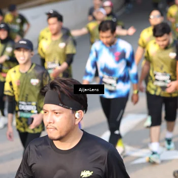 Runner Photo 6308693