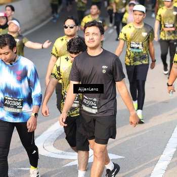 Runner Photo 6308745