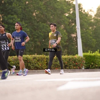 Runner Photo 6308790
