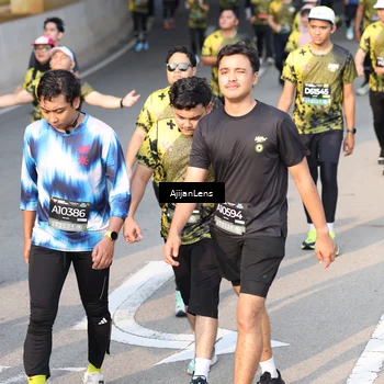 Runner Photo 6308794