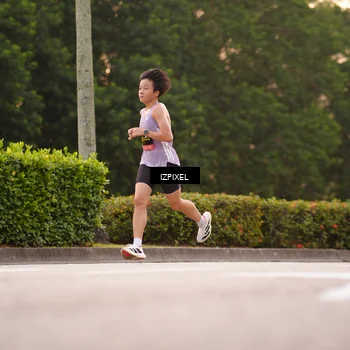 Runner Photo 6308924