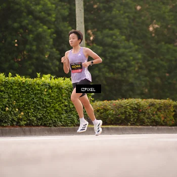 Runner Photo 6308925