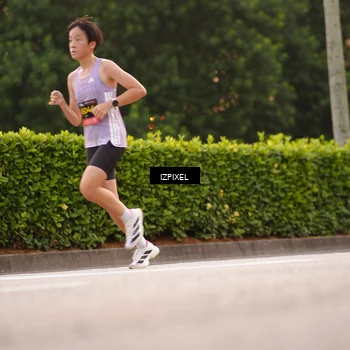 Runner Photo 6308990