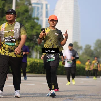 Runner Photo 6309054