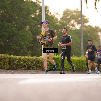 Runner Photo 6309087