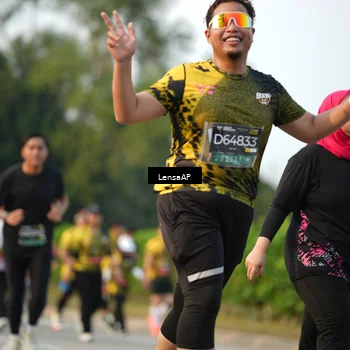 Runner Photo 6309702
