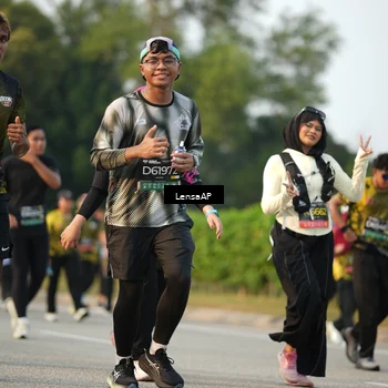 Runner Photo 6309756