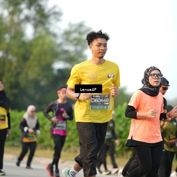 Runner Photo 6309819
