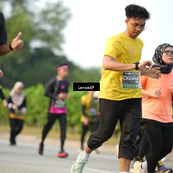Runner Photo 6309825