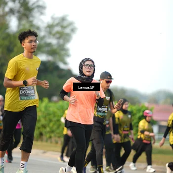Runner Photo 6309842