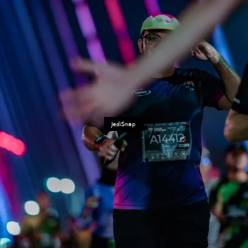 Runner Photo 6309875