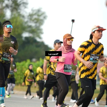 Runner Photo 6309936