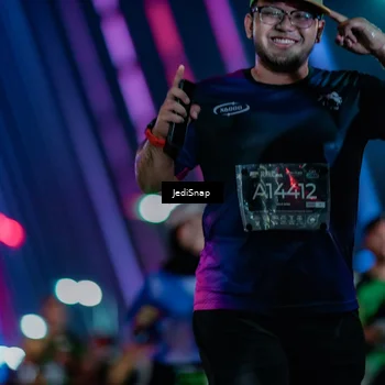 Runner Photo 6310012
