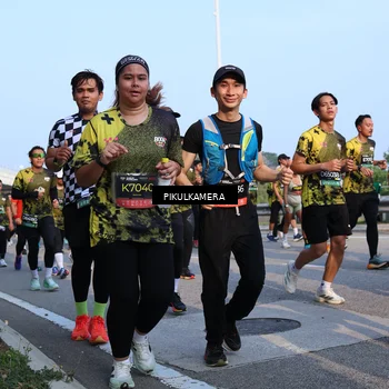 Runner Photo 6310023