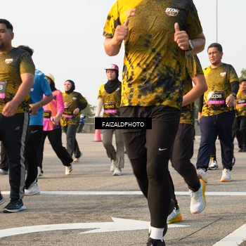 Runner Photo 6310094