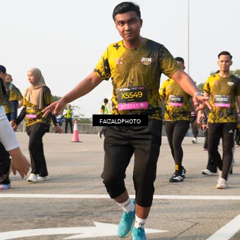 Runner Photo 6310100
