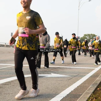 Runner Photo 6310212