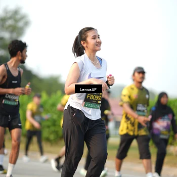 Runner Photo 6310230