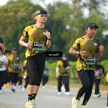 Runner Photo 6310341