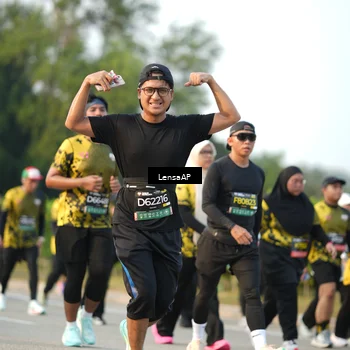 Runner Photo 6310419