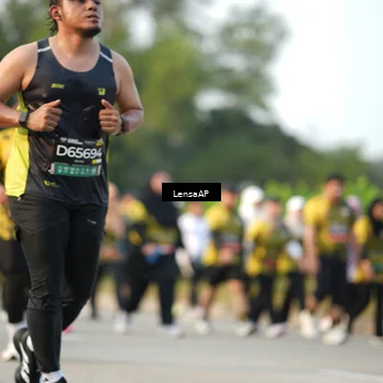 Runner Photo 6310472