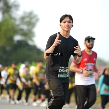 Runner Photo 6310489