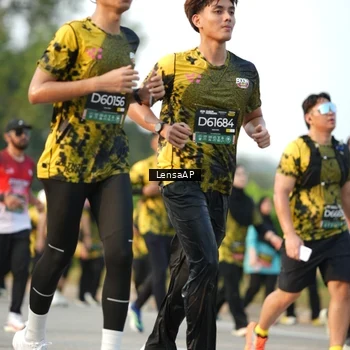 Runner Photo 6310535