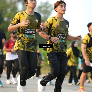 Runner Photo 6310541