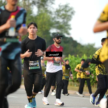 Runner Photo 6310558