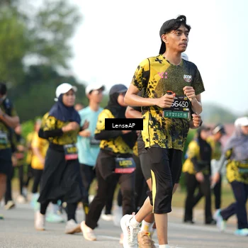Runner Photo 6310601