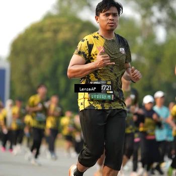 Runner Photo 6310634