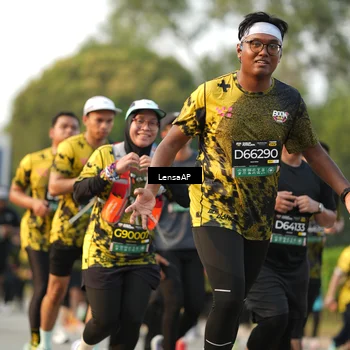 Runner Photo 6310708