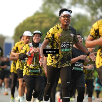 Runner Photo 6310711
