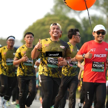 Runner Photo 6310772