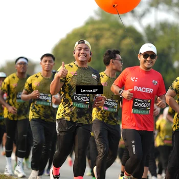 Runner Photo 6310794