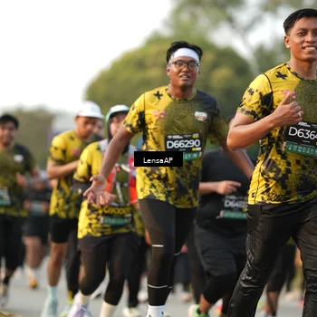 Runner Photo 6310796