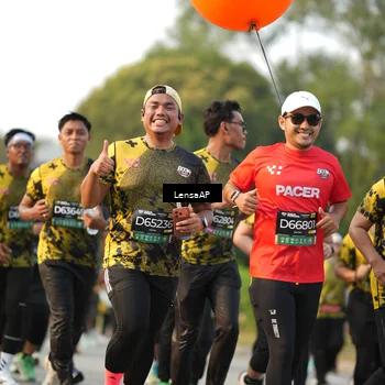 Runner Photo 6310809