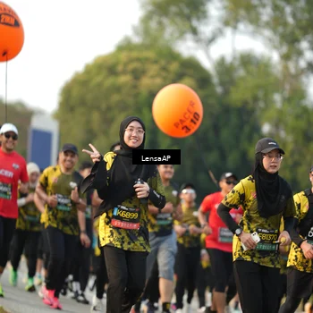 Runner Photo 6310872