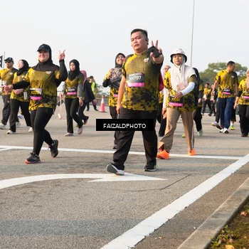 Runner Photo 6310873