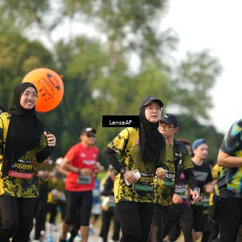 Runner Photo 6310878