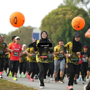Runner Photo 6310905